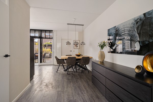 Foto - Te koop: De Stringen 30, 9074 BD Hallum